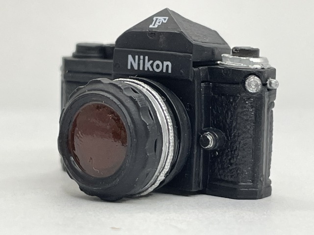 #* time slip Glyco second ...... 20 century 12 Nikon F( single‐lens reflex camera / telephoto lens )