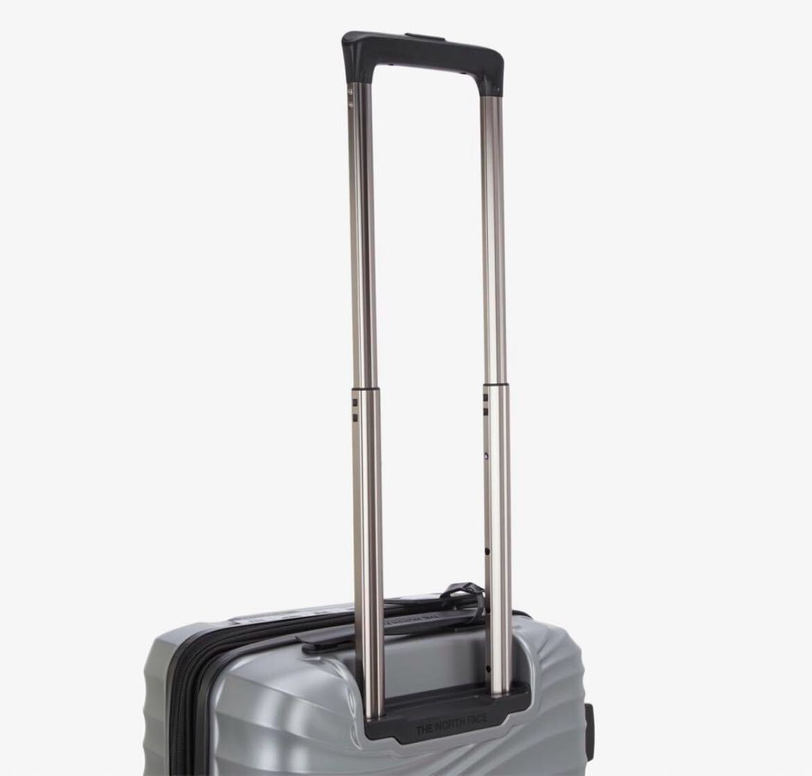 ノースフェイス キャリーバッグ 24インチ シルバー 国内未入荷 ノースフェイス キャリーバッグ 24インチ シルバー 国内未入荷