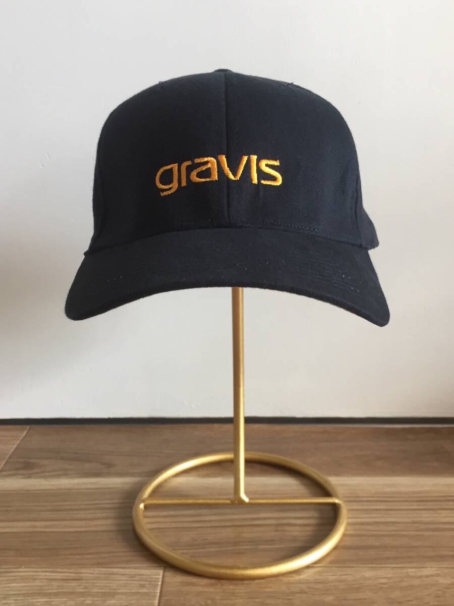Y2K gravis グラビス キャップ 帽子 ６パネル 刺繍ロゴ FLEXFIT サイズLーXL 頭周り60cm ブラック×ゴールド 98%COTTON 2%P.U.SPANDEX _画像2