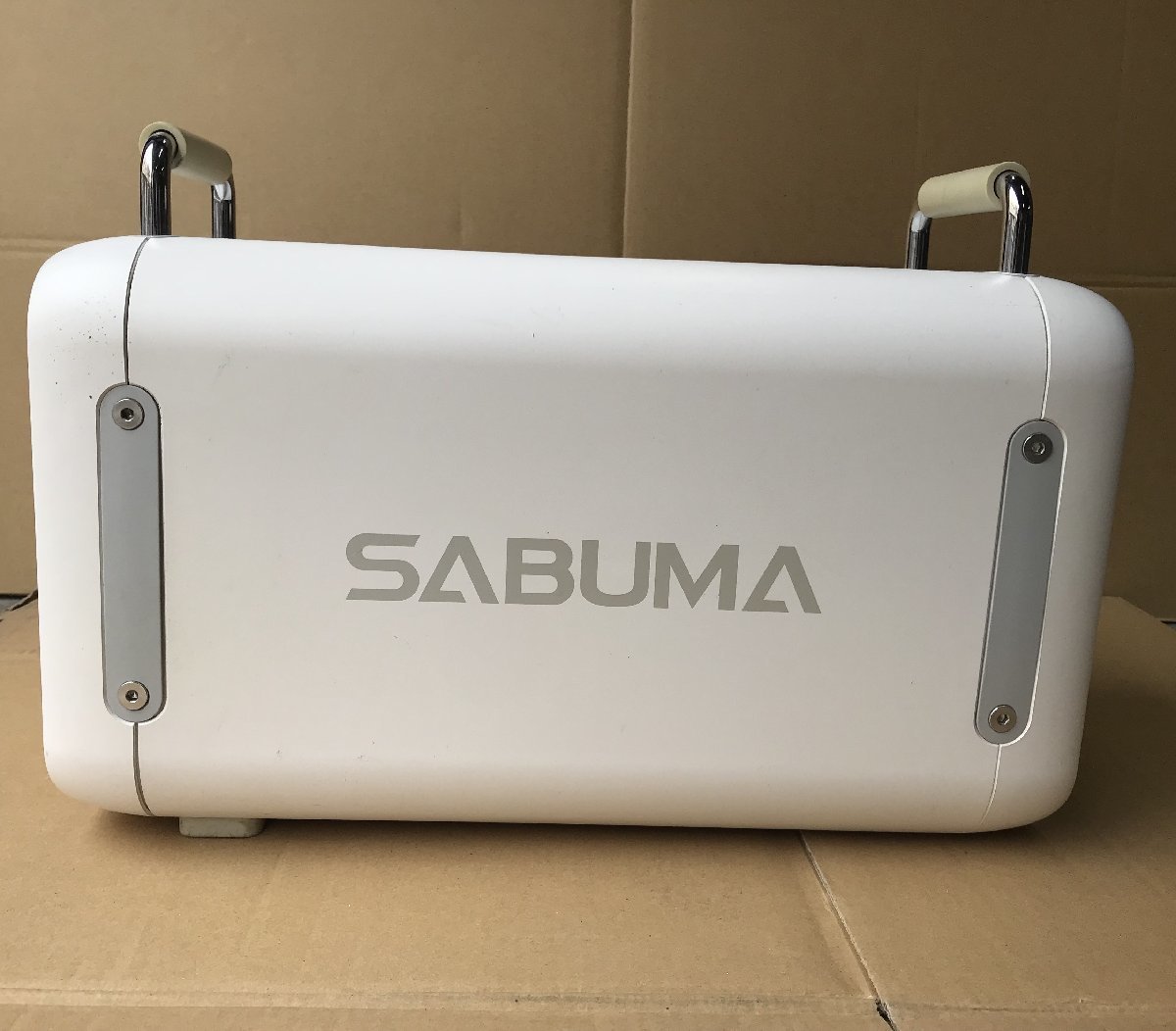 ポータブル電源 大容量 2000w SABUMA サブマ S2200(推測) ポータブル蓄電池 ポータブルバッテリー 蓄電池 電源 ジャンクの画像4