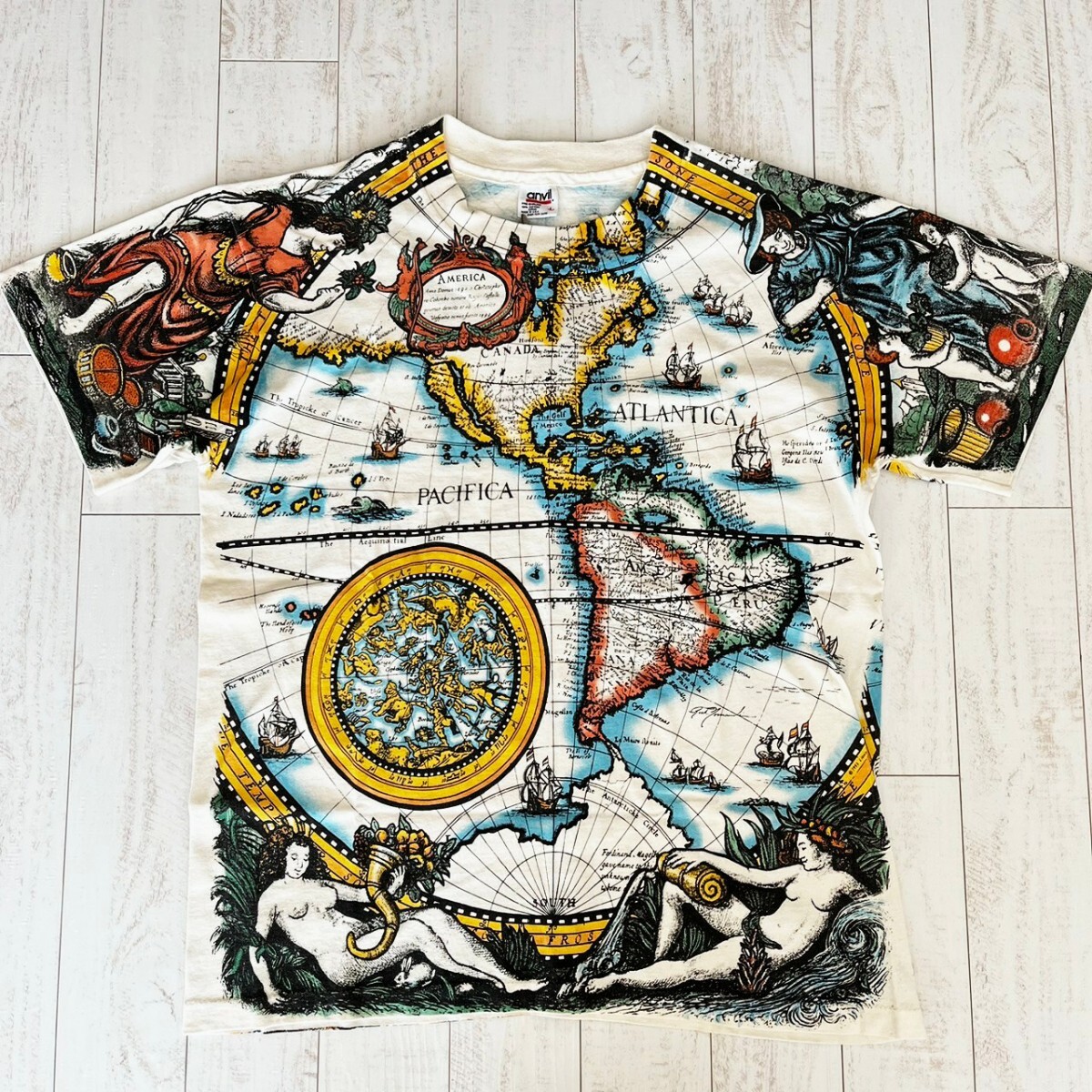 ビンテージ USA製 90s 総柄 世界地図 anvil Tシャツ Lサイズ アート オールオーバープリント 大判 メンズ ヴィンテージ VINTAGE 古着_画像2