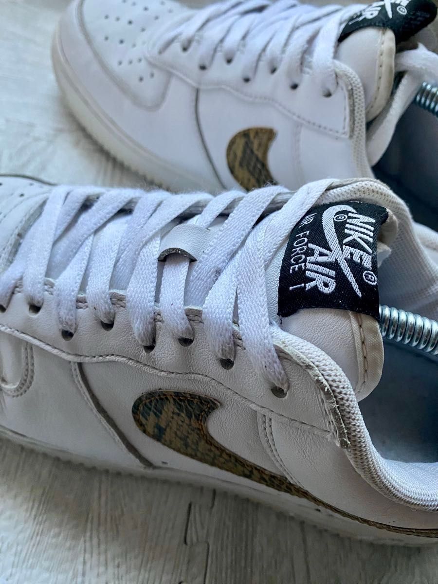 希少品】NIKE エアフォース1 スネーク 茶蛇 復刻モデル サイズ 希少品】NIKE エアフォース1 スネーク 茶蛇 復刻モデル サイズ