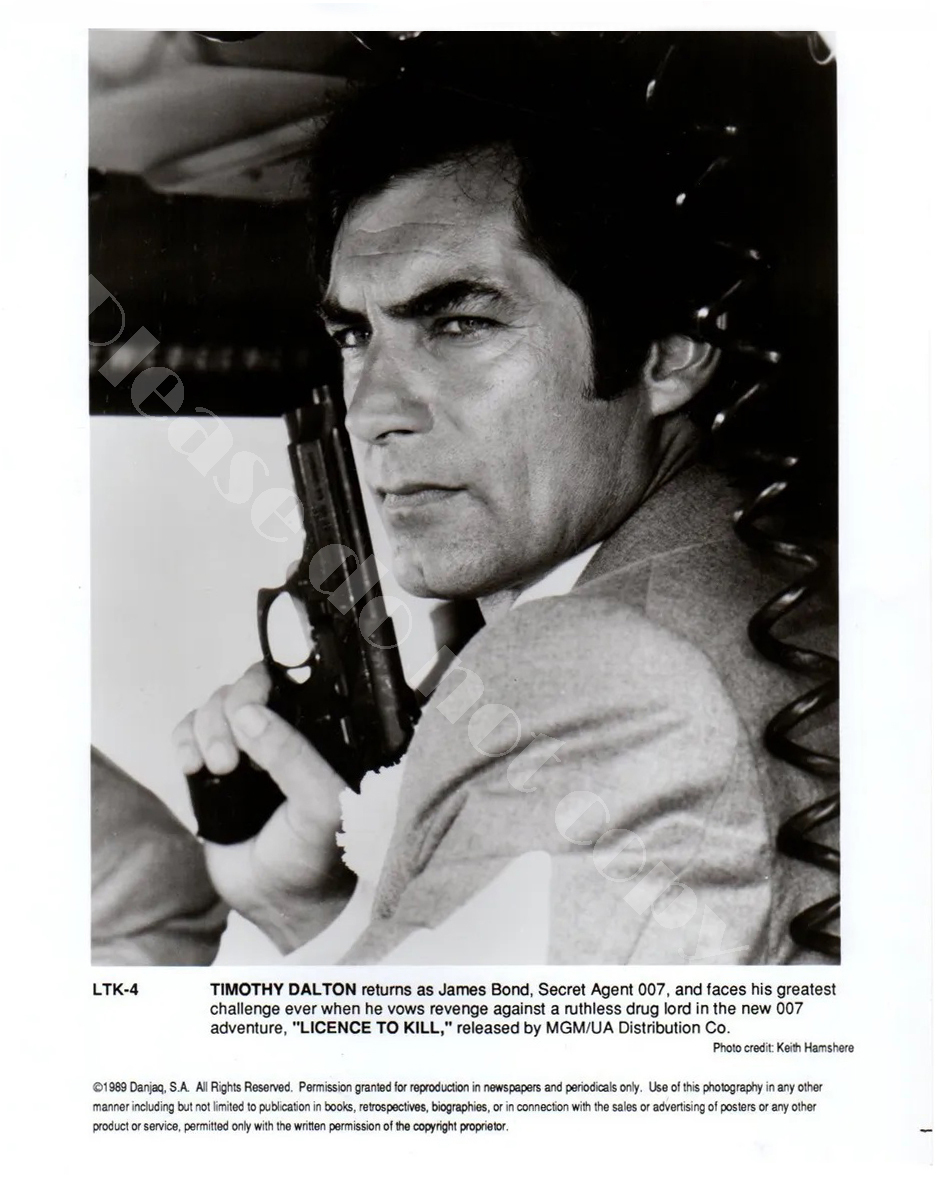 007シリーズ 4代目 ジェームズ・ボンド役 Timothy Dalton ティモシー・ダルトン　大きなサイズ写真 フォト_画像1