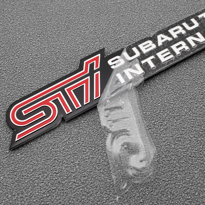 【送料込】STI 3Dエンブレムプレート 縦2.8cm×横16cm×厚さ1ｍｍ アルミ製 スバル SUBARU　_画像2