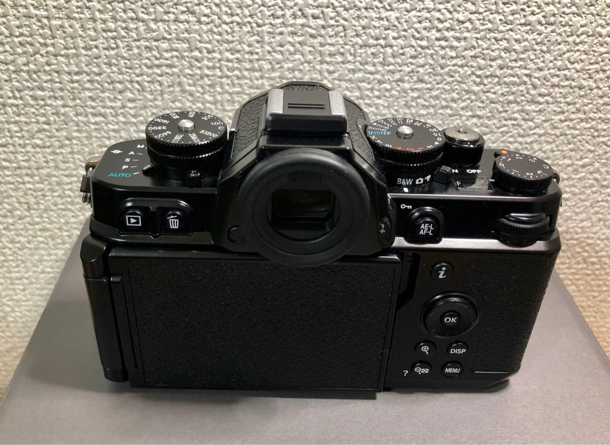 Nikon ZF ボディ メーカー保証期間内｜Yahoo!フリマ（旧PayPay