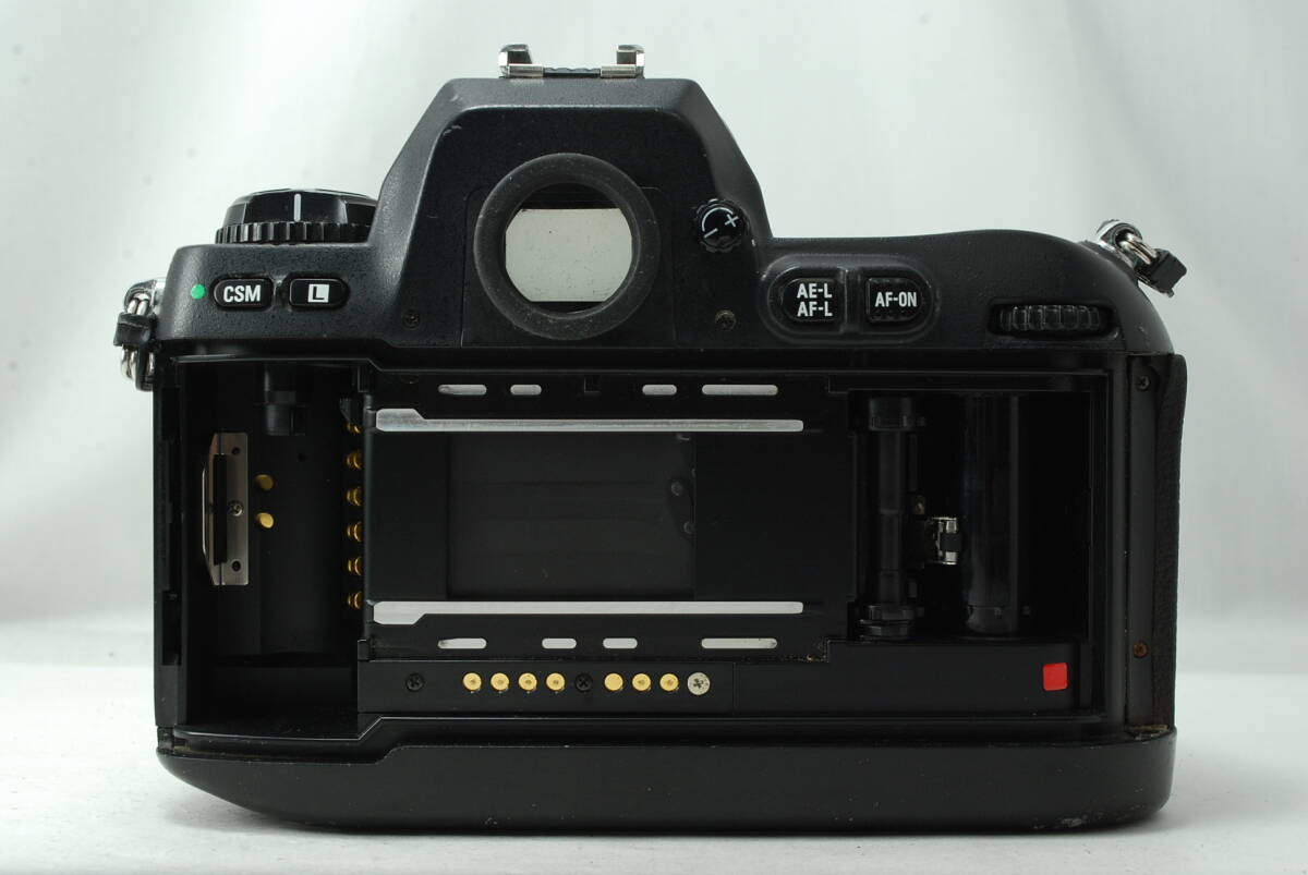 Nikon　F100　ボディ　ニコン　ジャンク　　シャッターは切れます。 SN2175552_画像3