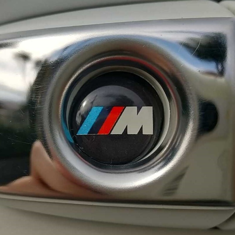 BMW Mスポーツ BMW ビーエムダブリュー 3Dクリスタルエンブレム 14mm 鍵穴マーク 鍵穴隠し キーレスの画像1