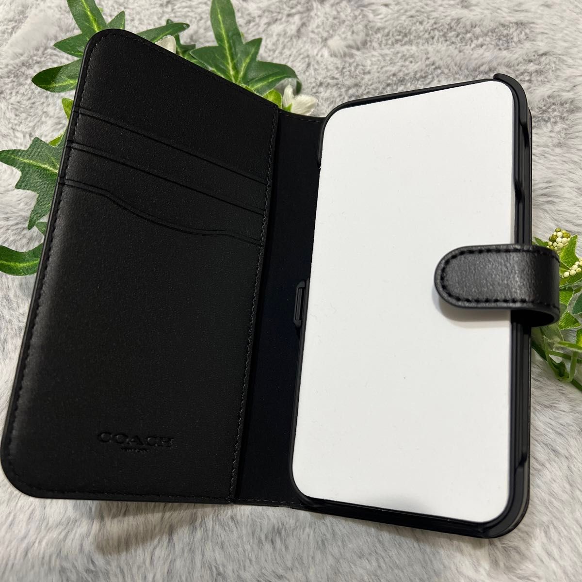 【新品・未使用】【COACH】【コーチ】シグネチャー ブラック★iPhone13PRO★スマホケース★携帯カバー★手帳型ケース★黒