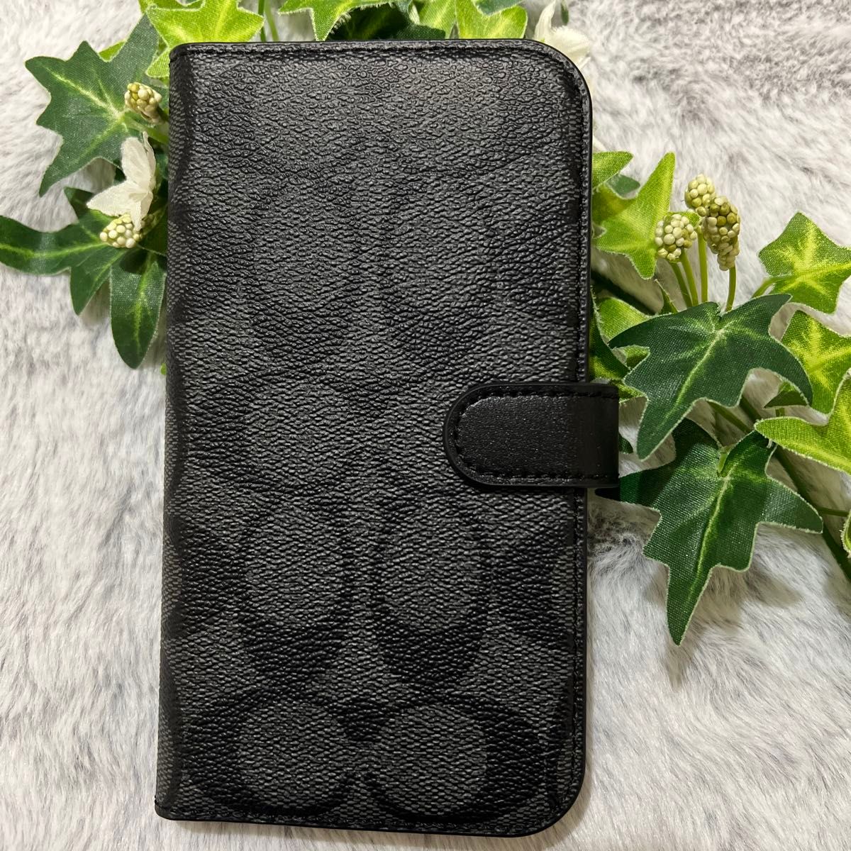 【新品・未使用】【COACH】【コーチ】シグネチャー ブラック★iPhone13PRO★スマホケース★携帯カバー★手帳型ケース★黒