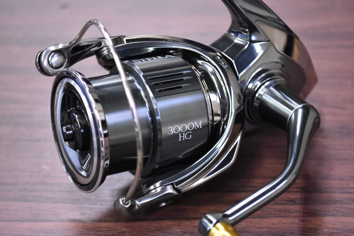 【程度良好】シマノ 22 ステラ 3000MHG SHIMANO STELLA UC-S シーバス エギング SLJ ブラックバス トラウト等に（CKN_O1）_画像2