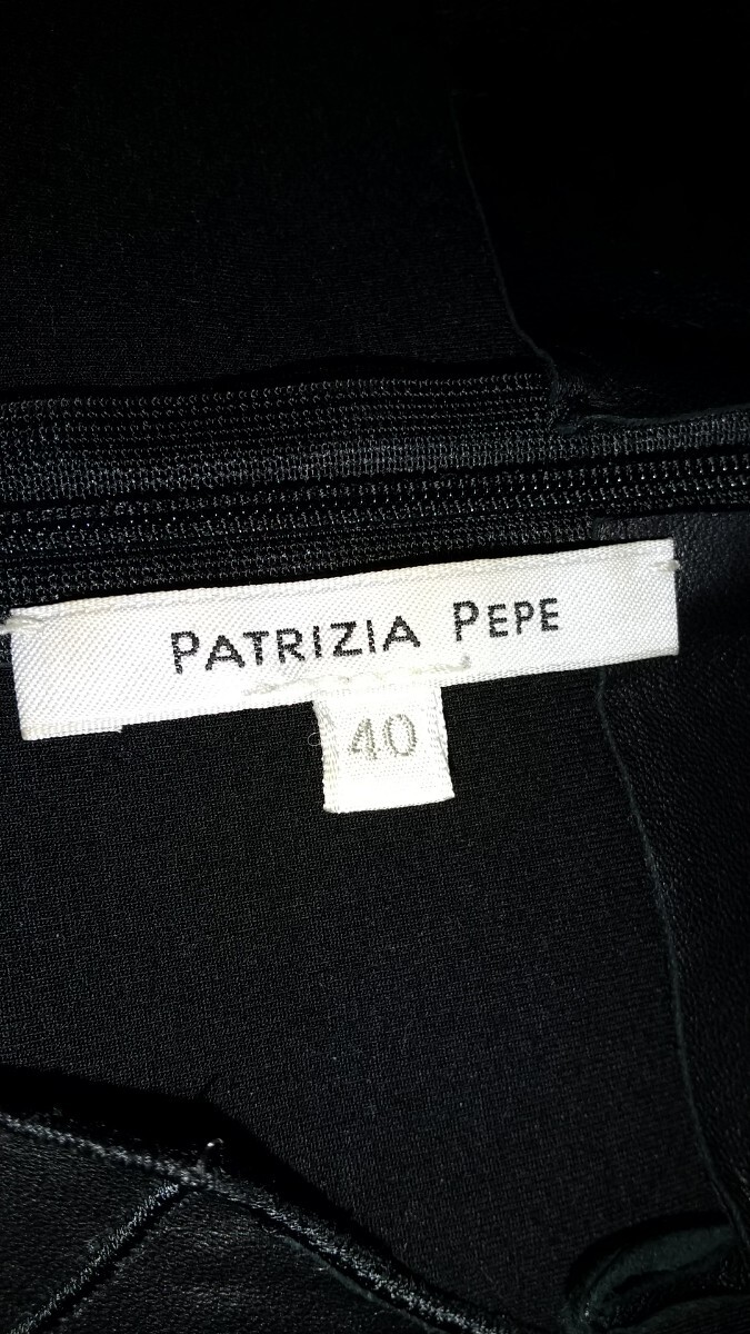 【3-27】PATRIZIA PEPE パトリツィアペペ 本革使用 バックファスナー ワンピース 40_画像8