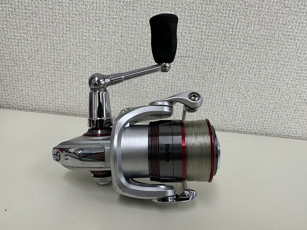 A148-N36-1291 ダイワ 12 レガリス 2004 daiwa LEGALIS スピニングリール エギング バス アジング トラウト ライトソルト 現状品①_画像2