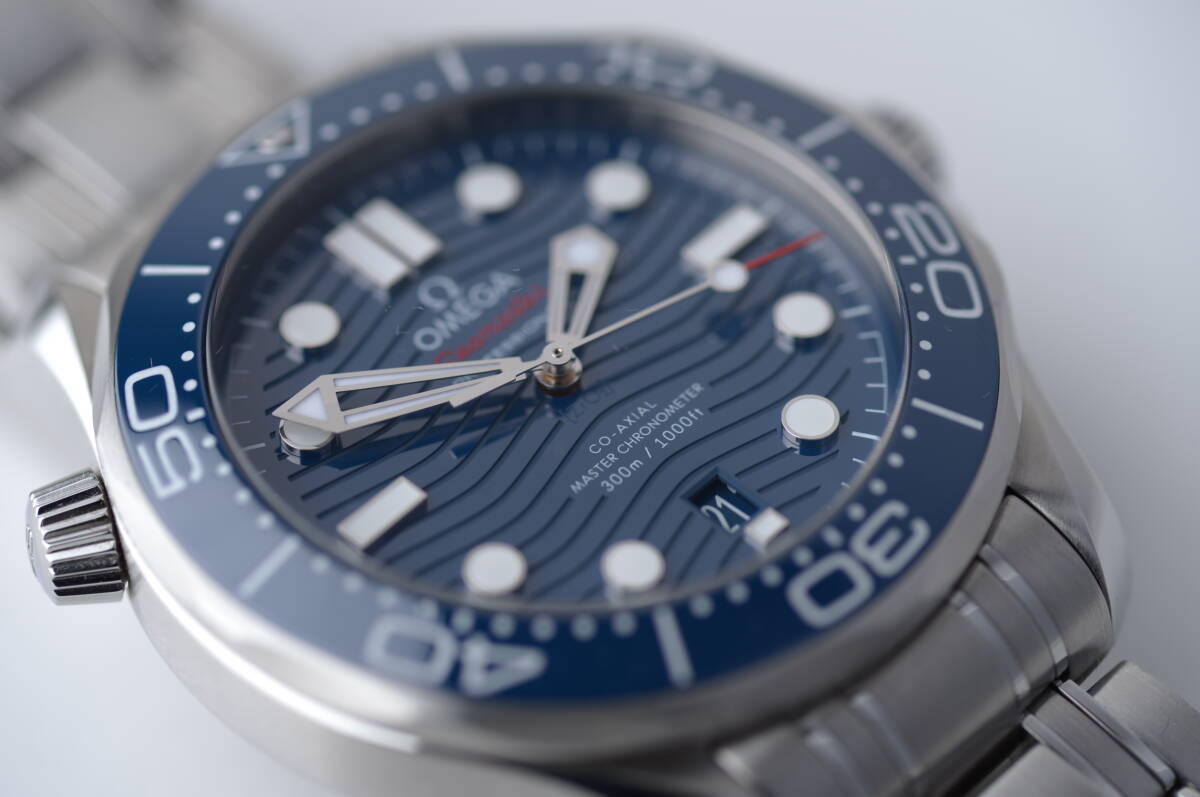 【国内正規品USED良品】点検済 OMEGA SEAMASTER DIVER 300M オメガシーマスター マスタークロノメーター 現行品 Ref.210.30.42.20.03.001の画像3