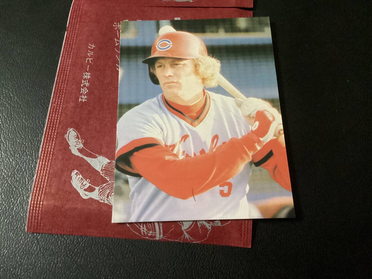 未開封開封品 カルビー79年 ギャレット（広島）8月選外 プロ野球カード 美品 レアブロックの画像1