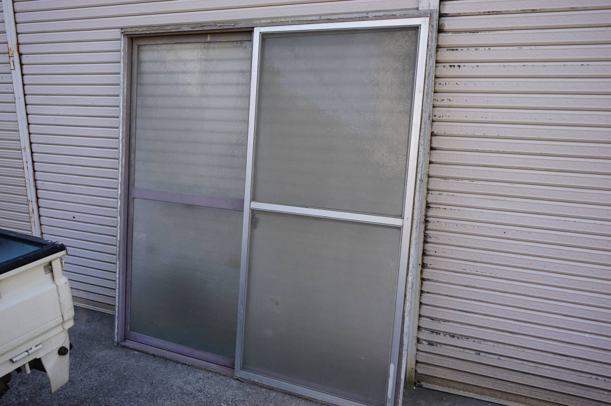 Yahoo!オークション - 中古 スチールサッシ 掃き出し 引き違い窓 Yahoo!オークション - 中古 スチールサッシ 掃き出し 引き違い窓