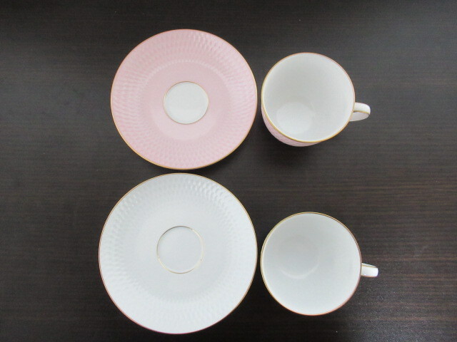 ★ノリタケ(Noritake)★ダイヤモンドコレクション　金彩　ピンク　ホワイト　ペア　カッブ＆ソーサー＆スプーン　2客セット 陶磁器_画像6