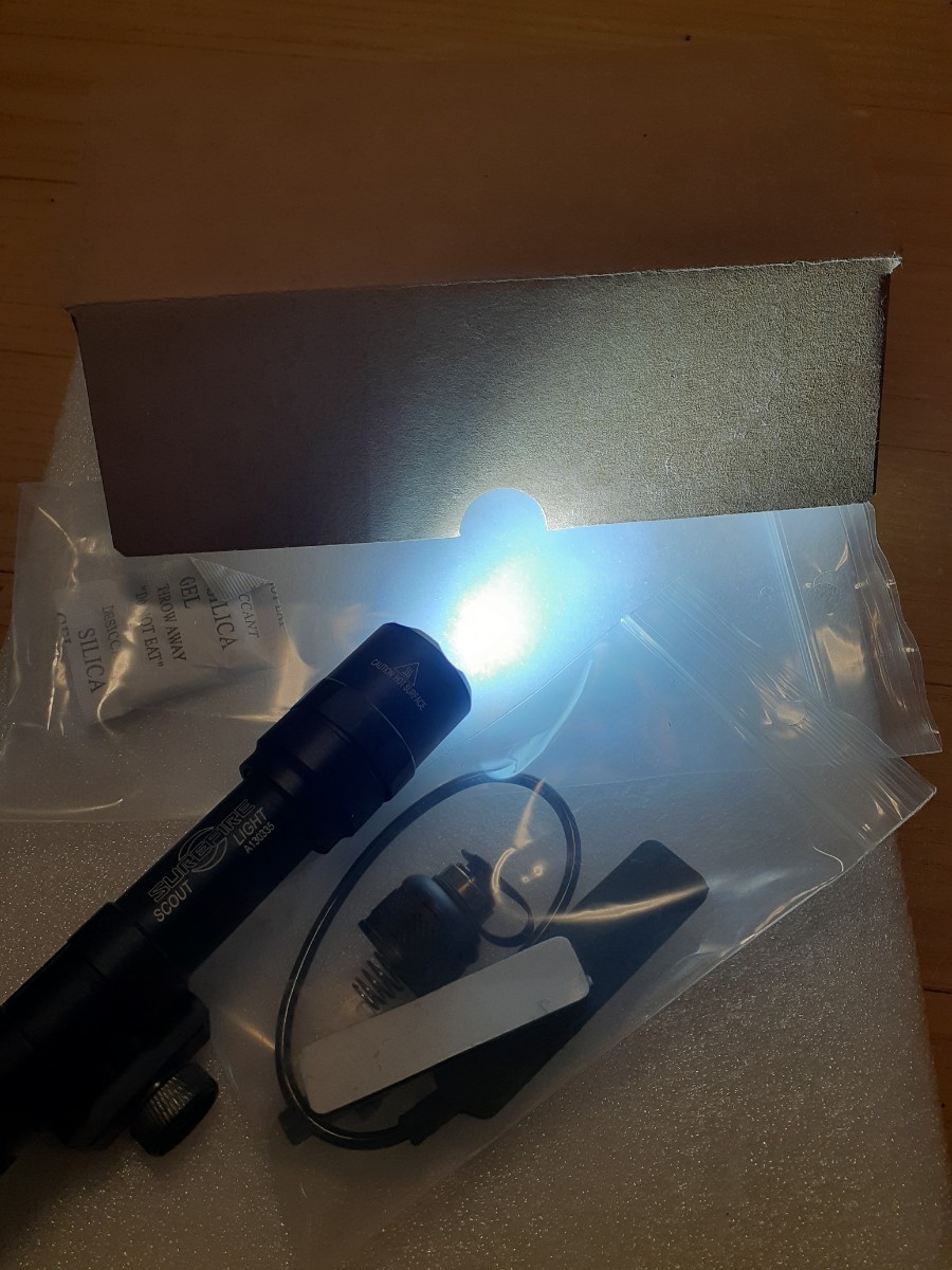 SUREFIRE タイプ M600B SCOUT LIGHT シュアファイア スカウトライト LED_画像3