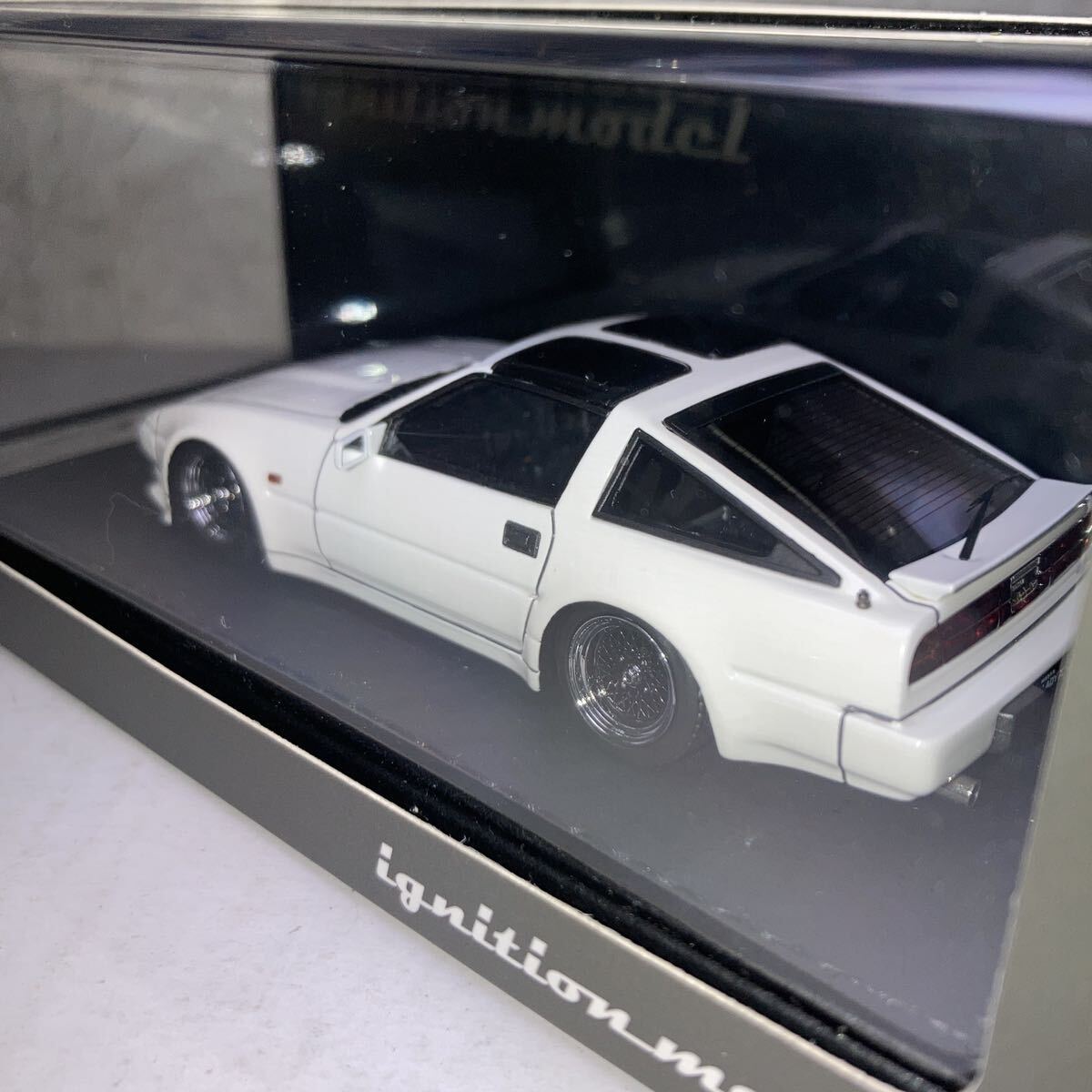 即決 Nissan Fairlady Z VG30 Z31 White 1/43 フェアレディ Z Tバールーフ 検 旧車 80年代 90年代の画像2