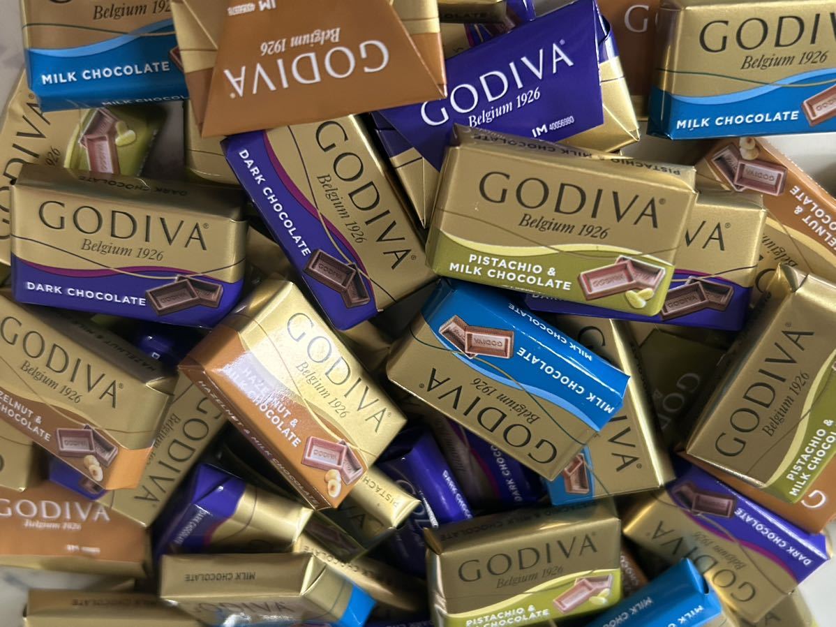 送料230円～計50個！GODIVA ゴディバナポリタンチョコレート 詰め合わせ 高級チョコレートお買い得 格安　バレンタイン_画像1