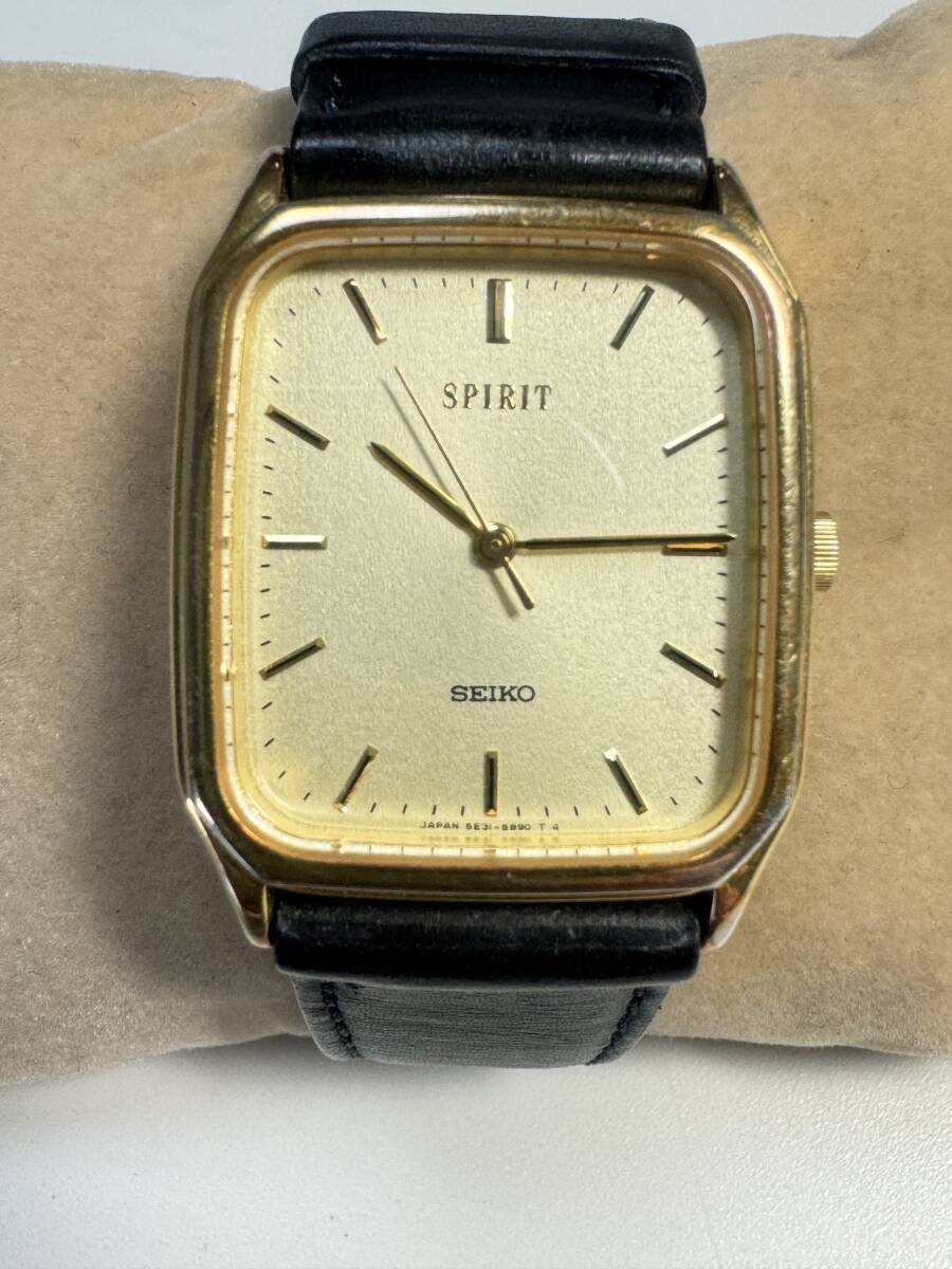 Ｌ170 腕時計 SEIKO SPIRIT/セイコー スピリット 5E31-5B50 クォーツ アナログ 3針 レザーベルト スクエア ゴールド文字盤の画像1