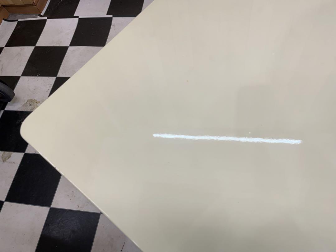 【岐阜六条直接引き取り大歓迎！】カリモク ヴィンテージローテーブル 1000×1000×345 クリーム系の画像3