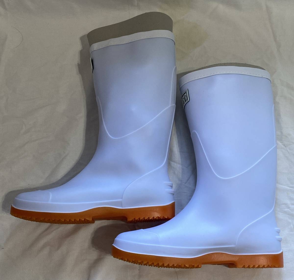  boots LL(26.5~27cm) size mitsu horse white color man and woman use through year goods light weight anti-bacterial reverse side cloth impact absorption middle bed full oil resistant . slipping bottom VV6.600 jpy goods 