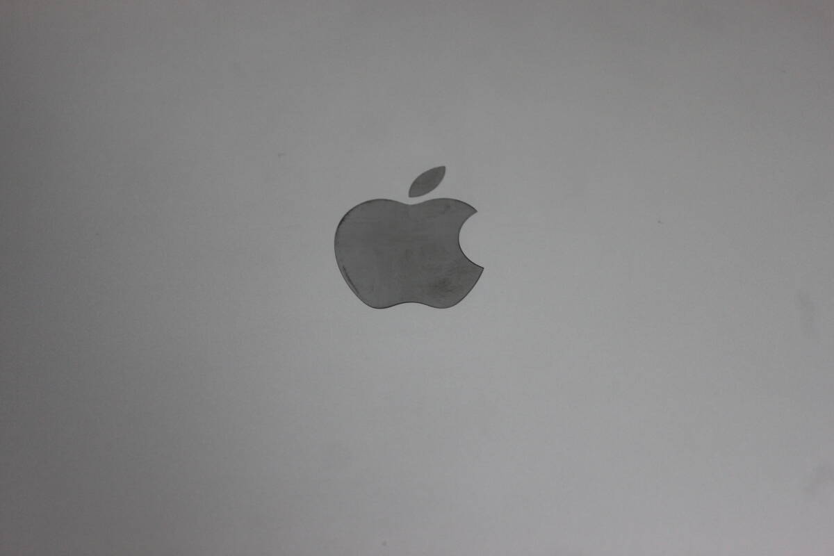〇中古品 保管品 動作確認済 Apple アップル MacBook Air M1チップ 13インチ 8GBユニファイドメモリ 256GB SSD A2337/激安1円スタート_画像6
