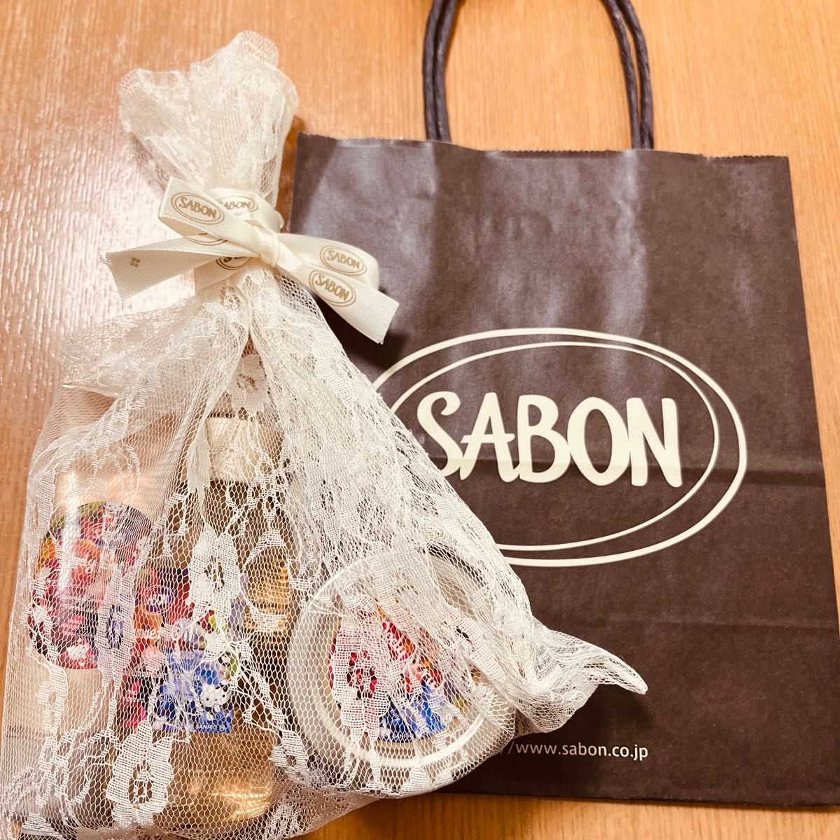 サボン SABON スクラブ ボディローション シャワーオイル キティちゃん ギフト