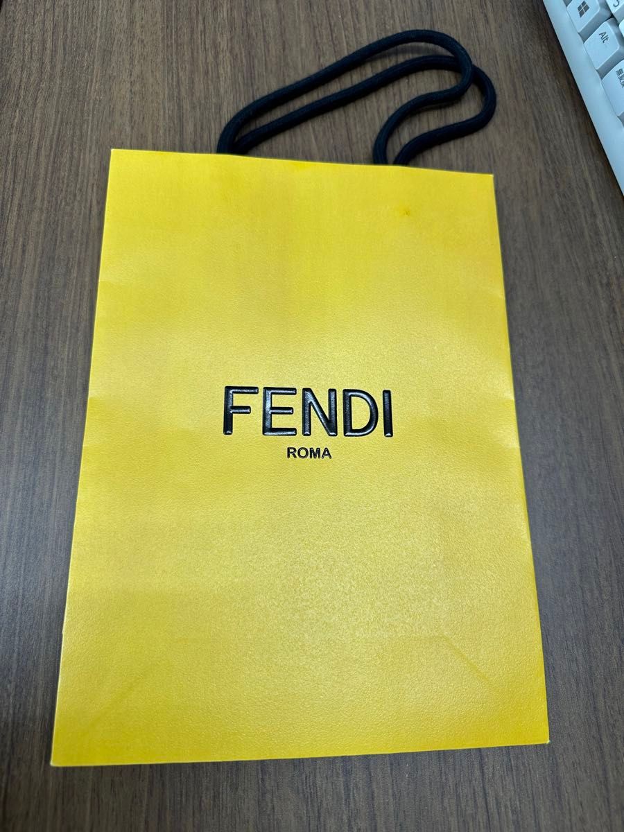 FENDI フェンディ  ショッパー 紙袋 ショップ袋 リボン ギフト 封筒
