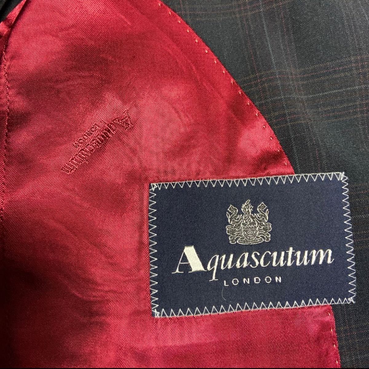 Aquascutum アクアスキュータム テーラードジャケット 紺 Aquascutum アクアスキュータム テーラードジャケット 紺