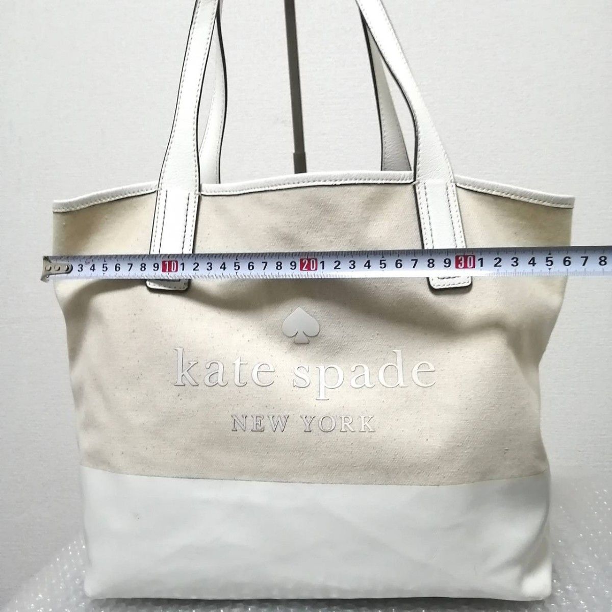 【Ａ4収納可】kate spade　ケイト・スペード　トートバッグ　キャンバス　白　ベージュ　ホワイト　肩掛け