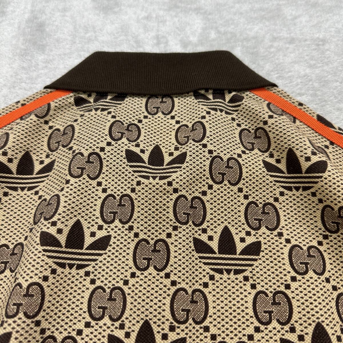 Sサイズ 新品未使用 GUCCI adidas GG トレフォイル ポロシャツ グッチ アディダス コラボ 半袖 Tシャツ トップス メンズ レア 総柄 正規品_画像5