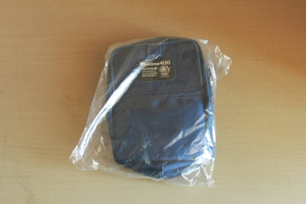  Fuji film Neo bread 400 Roth 5 wheel memory Mini shoulder bag not for sale 