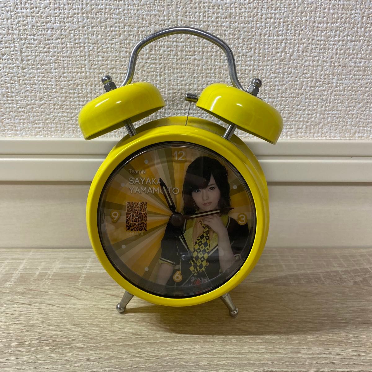 NMB48 山本彩 目覚まし時計 Amazon.co.jp: NMB48 山本彩 ボイス入り目覚まし時計 オンライン