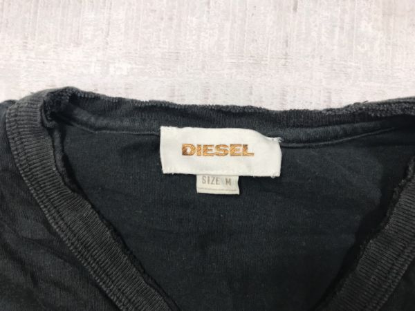 ディーゼル DIESEL ラグジュアリー サーフ ストリート ネオグランジ 古着 半袖Tシャツ カットソー メンズ Vネック 切りっぱなし加工 M 黒_画像2