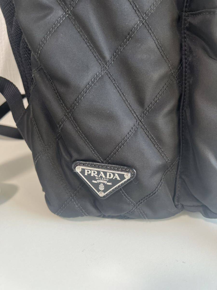 PRADA プラダ正規品 定番型リュック ステッチ入り 超希少品！の画像3