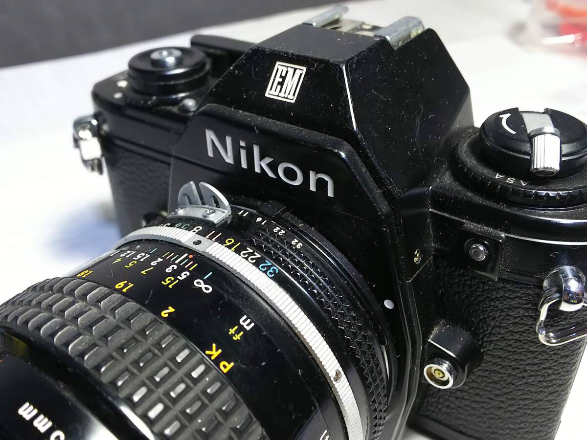 2359* NikonEM Nikon antique camera 