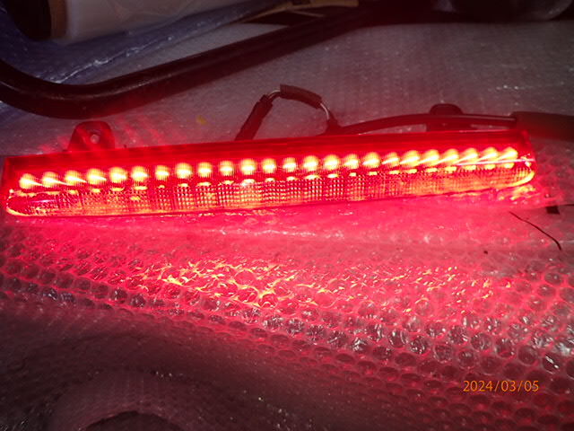 ライフ JA4 リアスポイラー用 LED ハイマウント ストップランプ stanley 050-9236 08f02-s70-0000-13_画像1