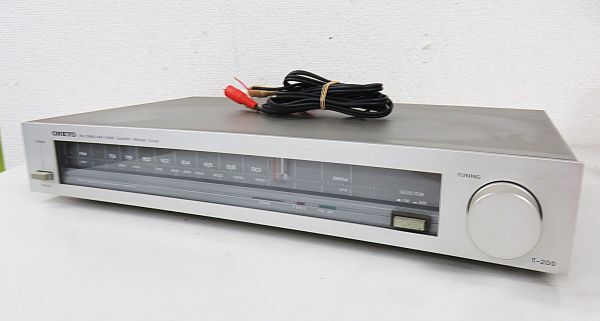 A049★ONKYO オンキョー T-200 FM/AM ステレオチューナー オーディオ機器 現状品★03の画像1