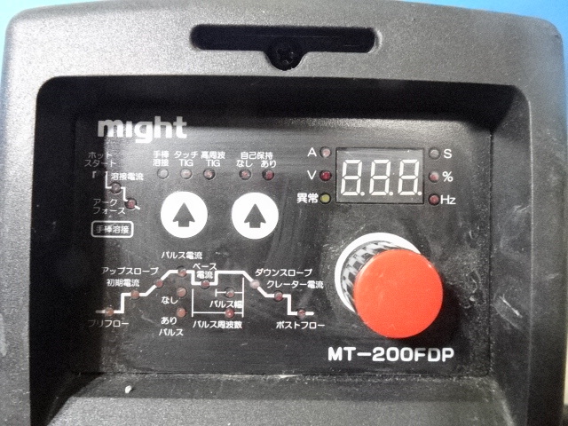 PK-11/mightマイト工業 インバーターデジタル直流TUGポータブル溶接機 MT-200FDP 小型ケース付き 金属加工　大工道具 DIY作業_画像6