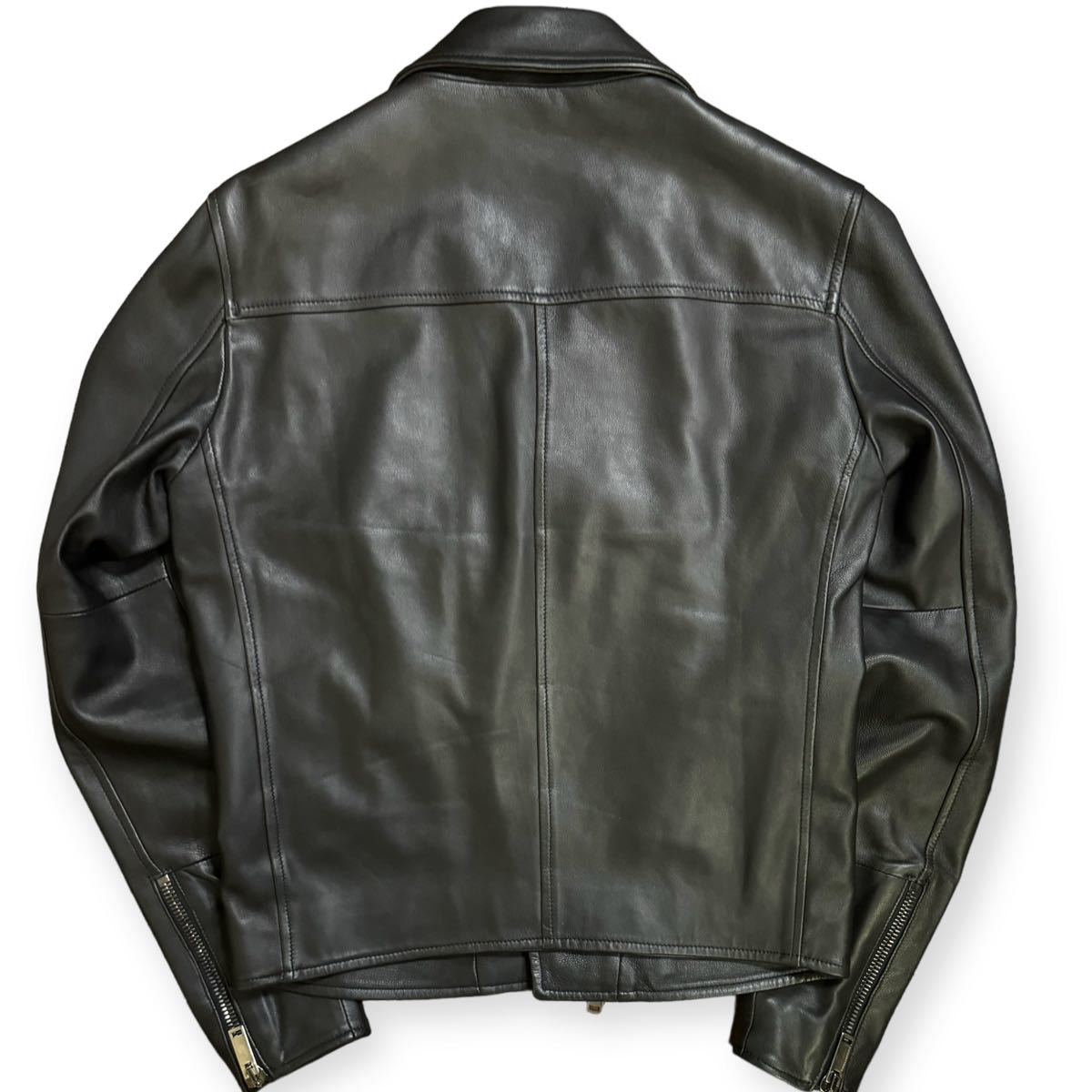 定価9 9万 美品 TAGLIATORE 20AW FRANKLIN 羊革 レザー ダブル 定価9 9万 美品 TAGLIATORE 20AW FRANKLIN 羊革 レザー ダブル