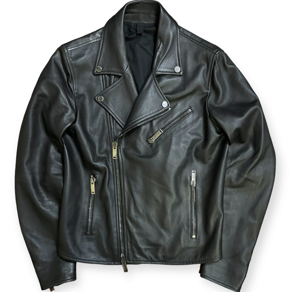 定価9 9万 美品 TAGLIATORE 20AW FRANKLIN 羊革 レザー ダブル 定価9 9万 美品 TAGLIATORE 20AW FRANKLIN 羊革 レザー ダブル