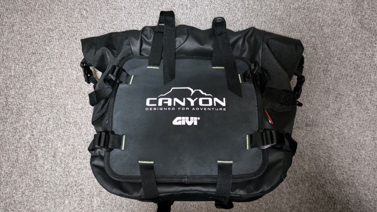 GIVI GRT720 Gravel-T CANYON サイドバッグ 50L(片側25L)容量 左右ペア／ジビ