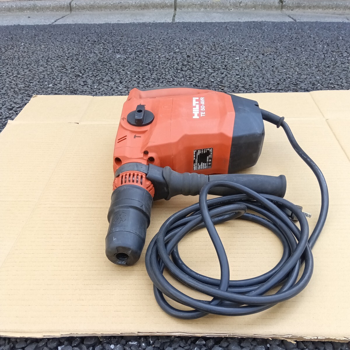 大特価！！！　★値下げ68000円★　TE50-AVR　HILTI 　ヒルティ　ハンマドリル　ハンマードリル_画像5