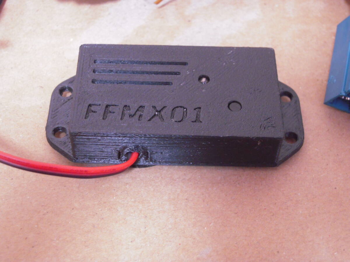 FFMX01 ＦＭモジュレーター ＦＭトランスミッター BMW 輸入車 音声入力 外部入力用の画像2