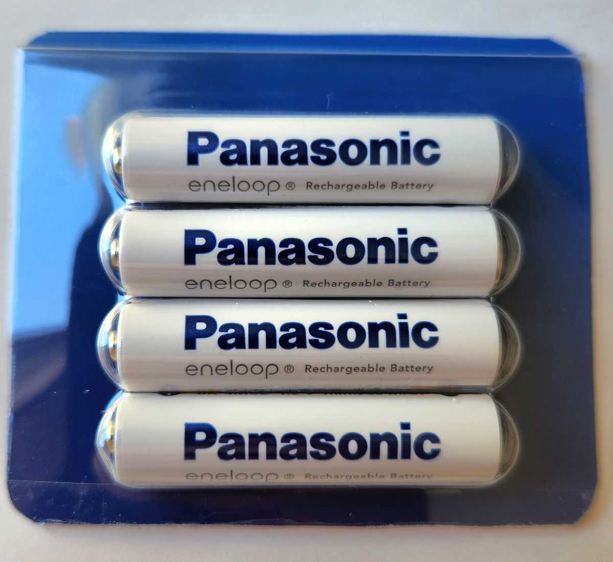 ★ネコポス込 単4形 4個 新品未使用品 Panasonic eneloop 充電池 エネループ★