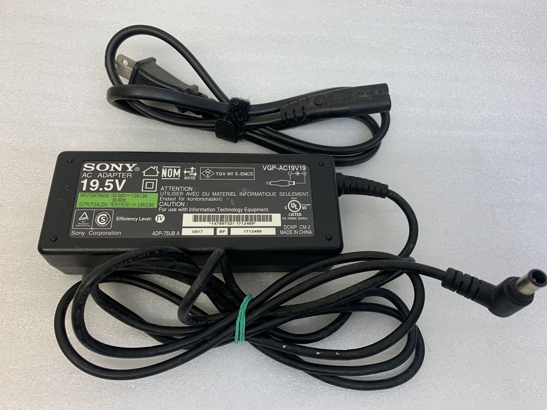 SONY ACアダプター 19.5V=3.9A 100-240V VGP-AC19V19 ソニーノートPC用 ACアダプタ SONY AC ADAPTER 中古_画像1