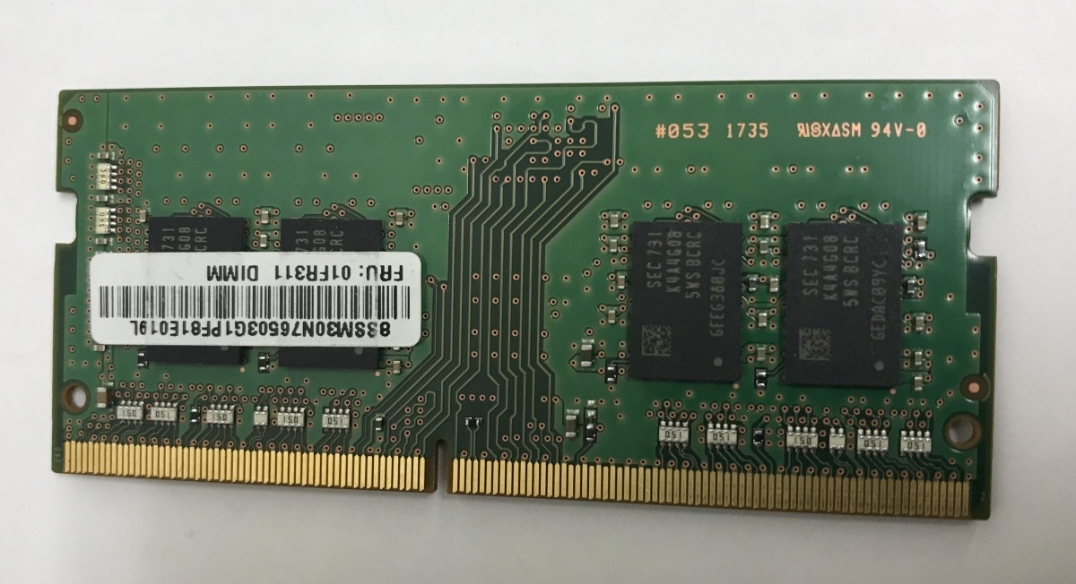 SAMSUNG 1Rx8 PC4-2400T-SA1-11 4GB DDR4 ノートパソコン用メモリ PC4-17000 4GB 260ピン DDR4 LAPTOP RAM 中古品動作品_画像2