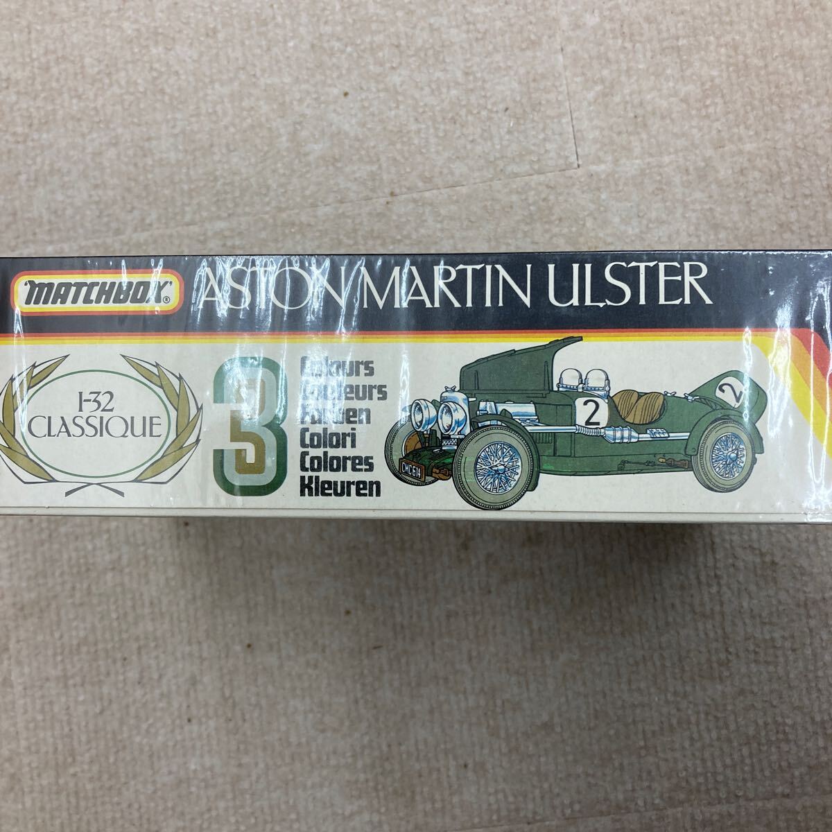 MATCHBOX　ASTON MARTIN　1/32　プラモデル　_画像6