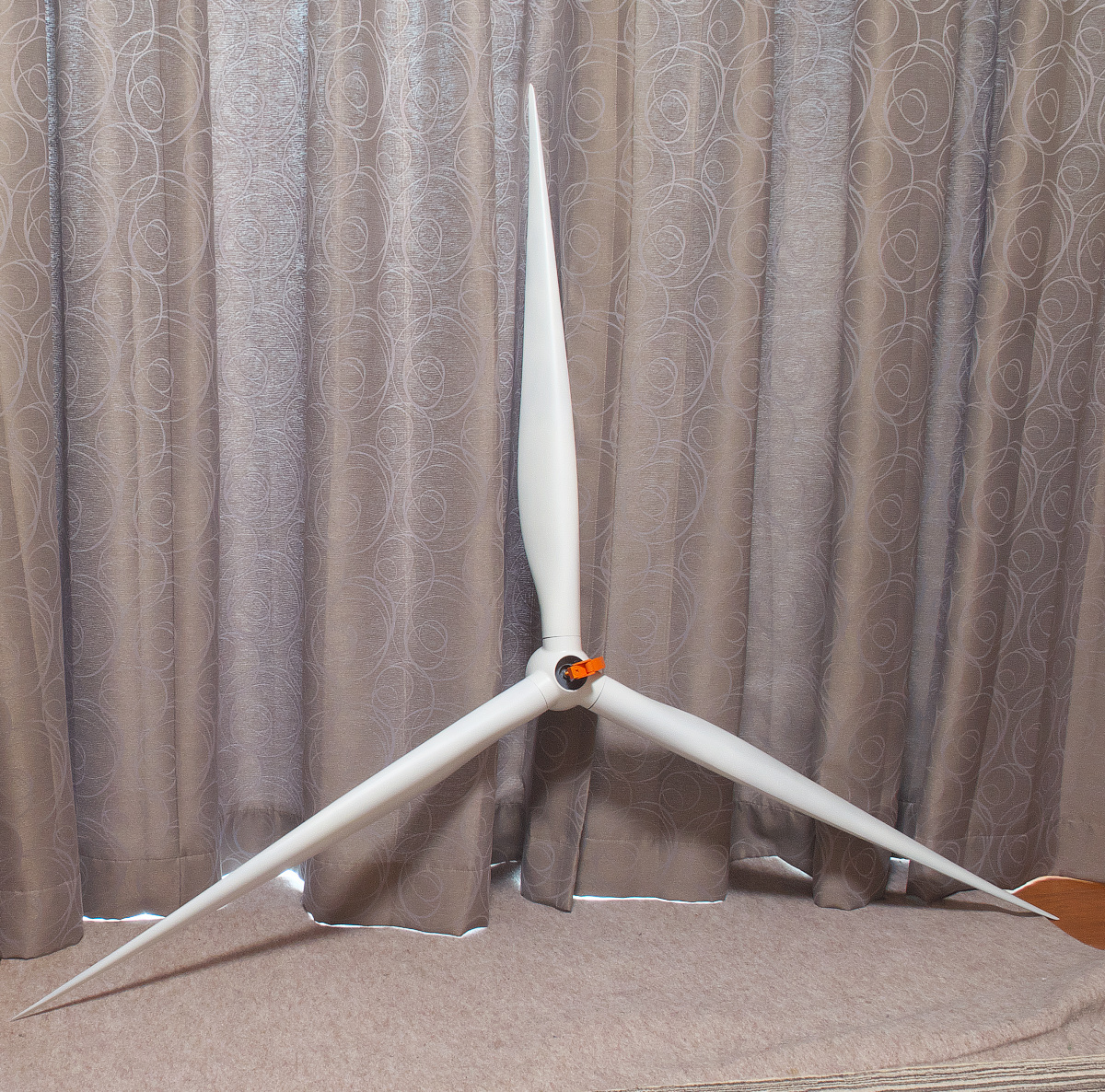 1/50スケール　クレーン模型の吊り荷用　風力発電　風車のローター windturbine blade rotor 1:50 scale_画像1